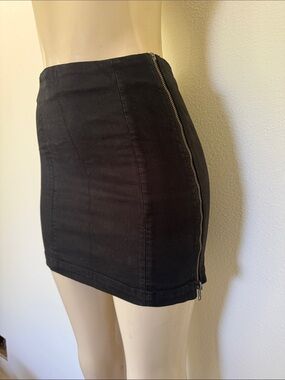 Carmar Black Denim  Mini Skirt Full Zip both sides 26